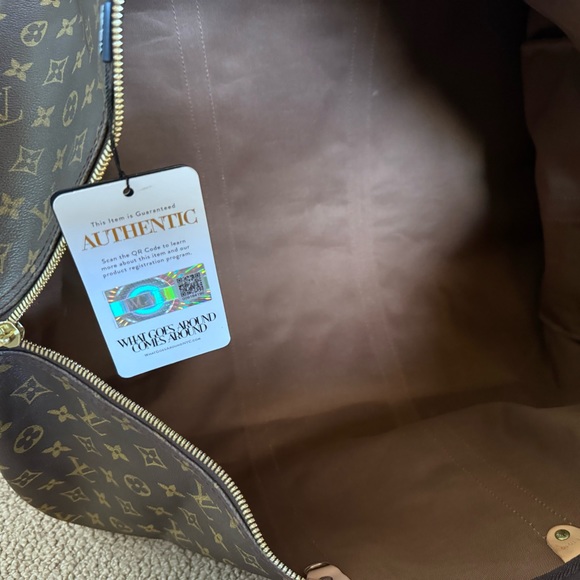 Louis Vuitton keepal bandolier (monogram) - Picture 6 of 16